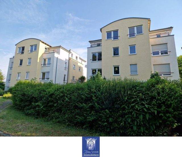 Geniale Wohnung mit herrlicher Terrasse in grüner Umgebung! - Foto 2