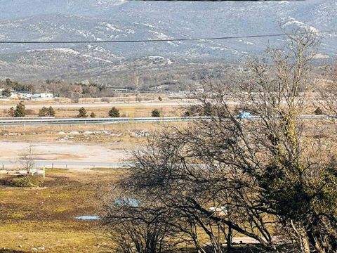 Cavle Bauernhöfe, Landwirtschaft, Cavle Forstwirtschaft