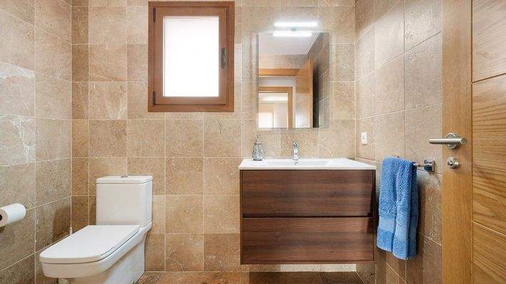 Villa Palma Baño 3 BHHS-BAL-0522