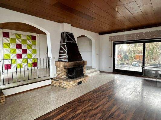 Wohnzimmer und Esszimmer