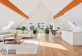 Offener Wohn- und Essbereich