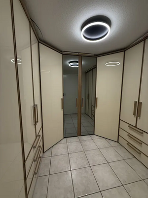 Keller Mittelraum.png