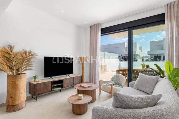 Semi-Detached Houses with Pools in Dolores Alicante