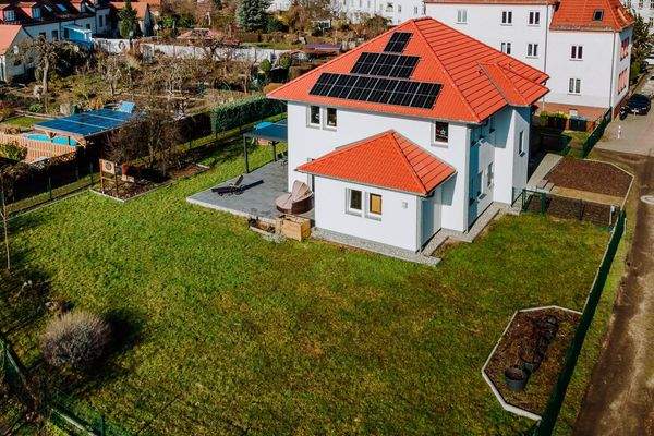 Haus und Garten Vogelperspektive