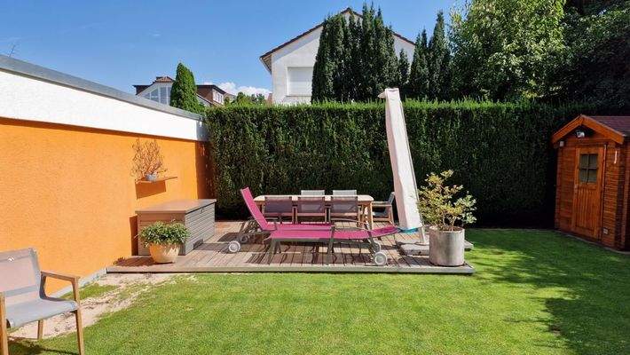 43.)  ......  (Gartenansichten).JPG