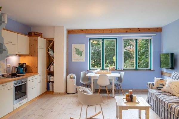 Kleine Wohnung im Obergeschoss