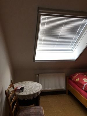 kleines Zimmer 