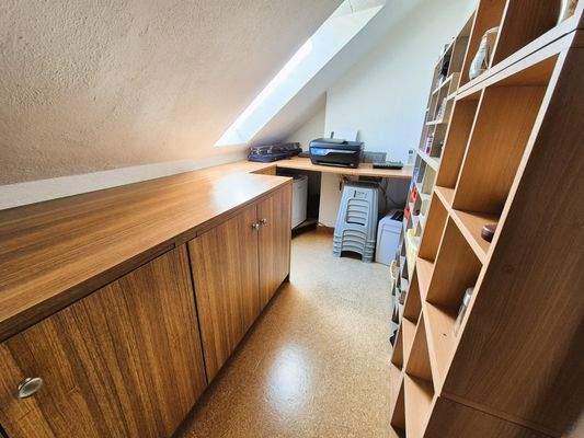  Büro/ Abstellraum OG