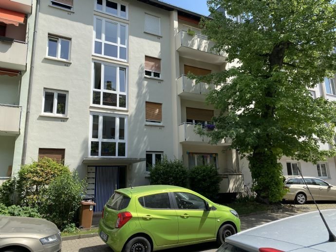 SEHR SCHÖNE UND GROßZÜGIGE 1-ZIMMER-WOHNUNG MIT BALKON IN HEIDELBERG-HANDSCHUHSHEIM ZU VERKAUFEN