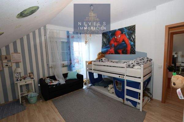 Schlafzimmer im Dachgeschoss