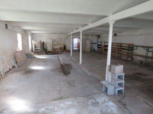 Werkstatt bzw. Lager im Wirtschaftsgebäude 