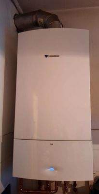 1 Gashzg mit Warmwasser.jpg