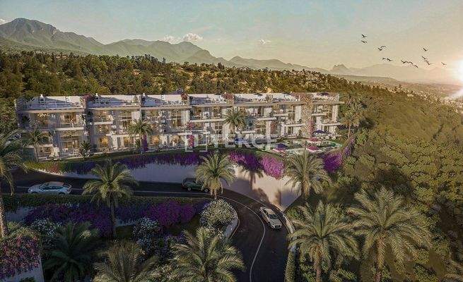 Apartments with Mountain and Sea Views in Girne Esentepe