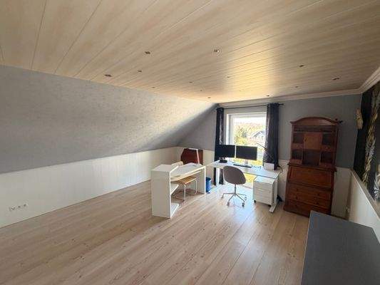 Arbeitszimmer OG