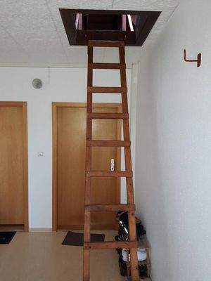 Aufgang ins Kriechdach