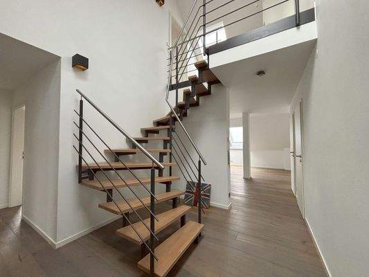 Treppenaufgang zur Galerie