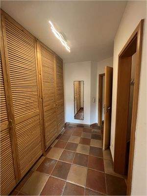 Peter Dondorf Immobilien - Ankleide