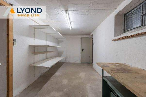 LYD 4954 - Altbau Kellerraum 3