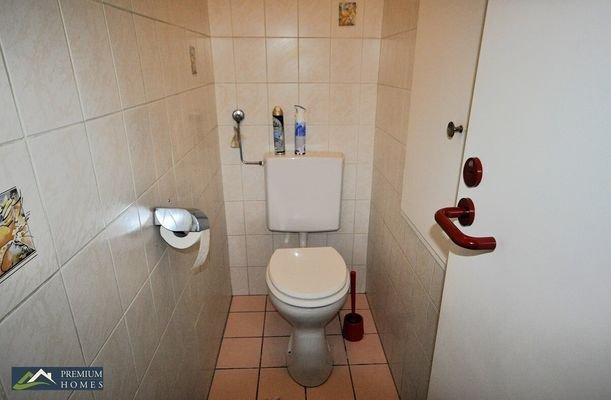 INNSBRUCK: 4-Zimmer-Wohnung mit Balkon - Toilette