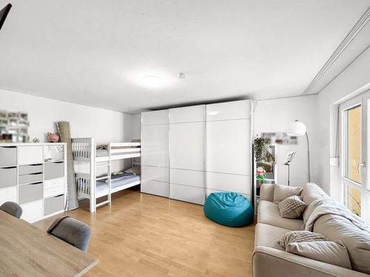 21 - Arbeits-/Gästezimmer