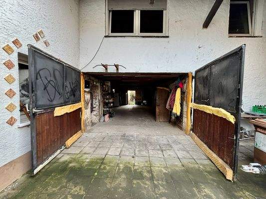 Garage / Werkstatt