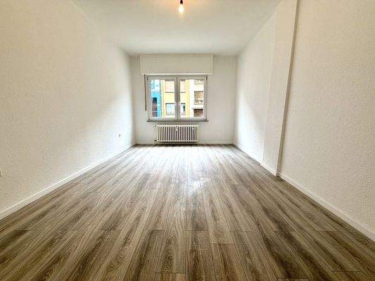 Schlafzimmer / Büro 