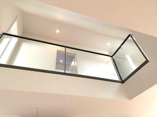 W10_Attika_Blick nach oben_website.jpg