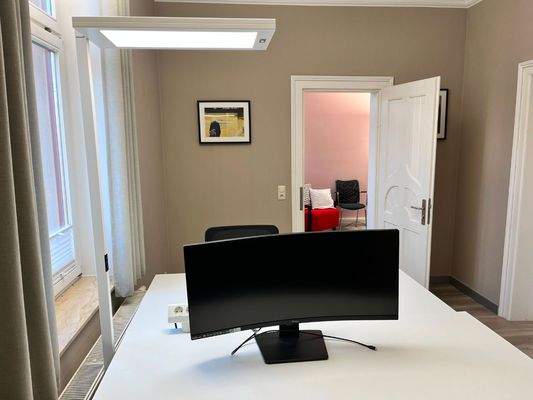 Schreibtischplätze 1