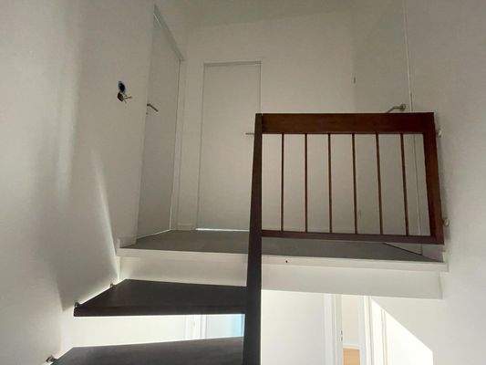 Flur 2. OG mit Speicher 