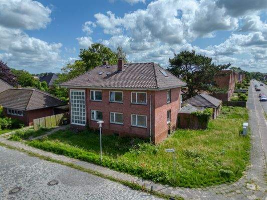 Zweifamilienhaus mit Entwicklungspotenzial