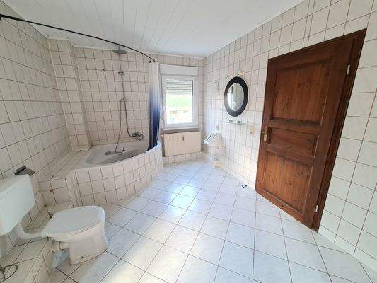 Bad DG (vor Vermietung)