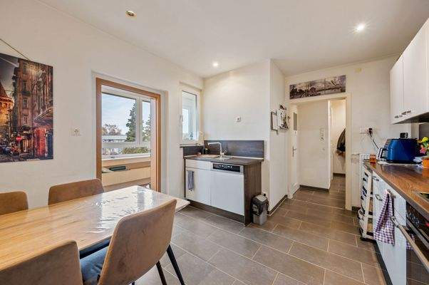 Küche Zugang zum Wintergarten OG