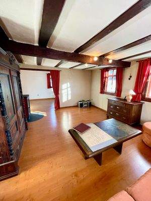 Innen_EG_Wohnzimmer mit Durchgang.jpeg