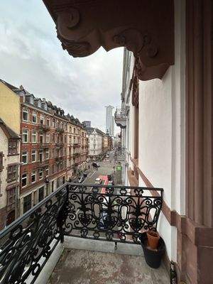 Blick vom Altbau-Balkon