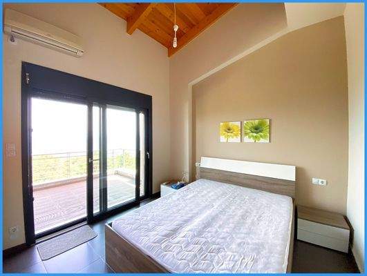 9ad06b8c2dd048a28bae091a85d34161-original