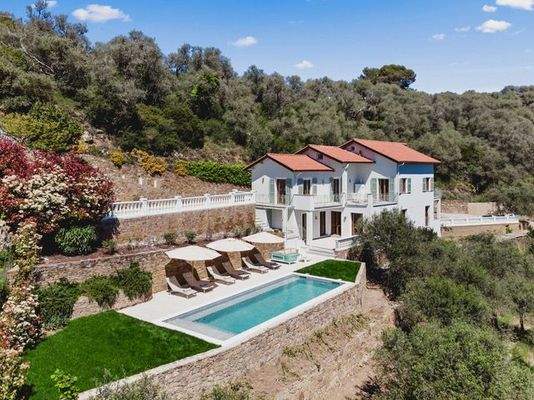 DA_1023_TERRA ITALIA IMMOBILIEN_REAL ESTATE_DOLCEA