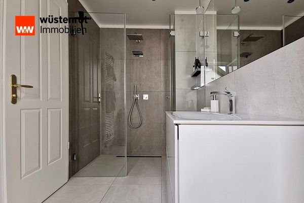 Bad Walk-In-Dusche