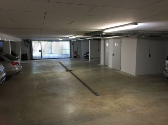Tiefgaragenstellplatz zur Whg.