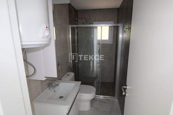 Centrally Located Apartments in a Complex with Pool in Girne