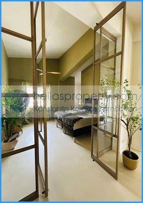 281dca6466624c0c92956403313f3ca0-original