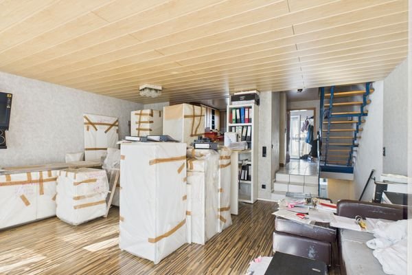 Wohnzimmer incl. neuer Küche.jpg