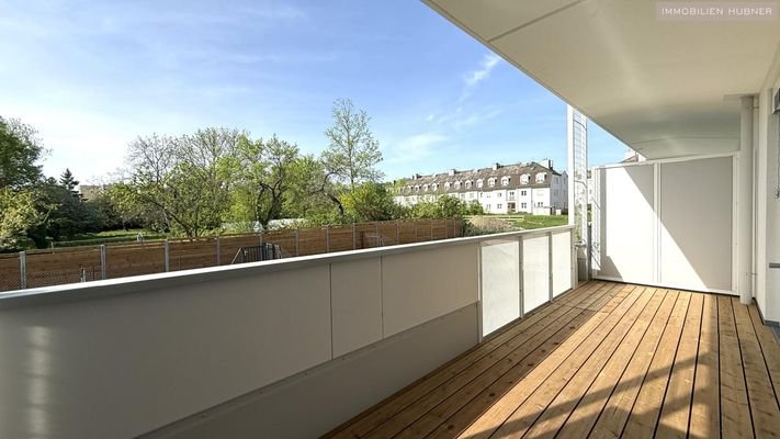 sonnig und Weitblick
