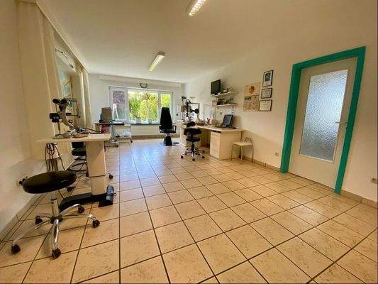 Weiteres Behandlungszimmer