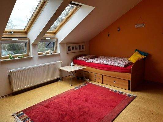 Kinderzimmer 2 im OG