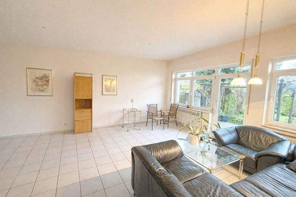 Wohn- und Essbereich