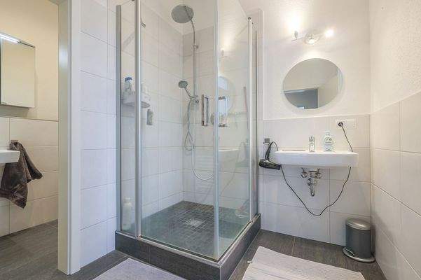 3-Zi.-Whg. - EG - Badezimmer