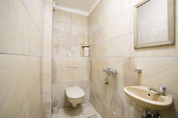 Badezimmer Erdgeschoss