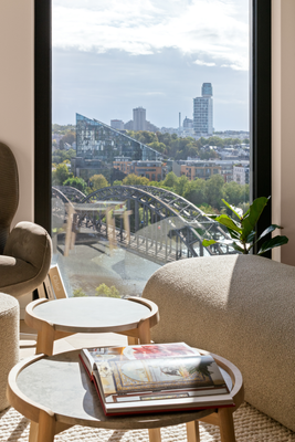 Blick aus dem Wohnbereich