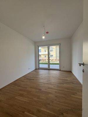 20251029_131802054_iOS