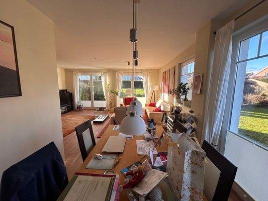 BEISPIELBILD: Essbereich 